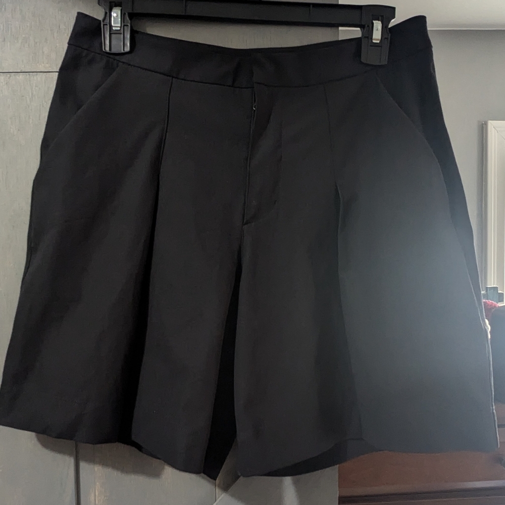 Lululemon Long Story short